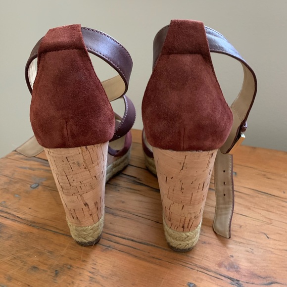 Suede and leather wedge shoes - Picture 4 of 4